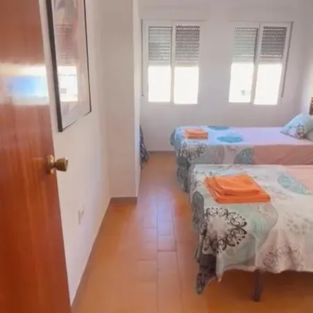 Apartament Rosa,near To The Sea Swimming Pool